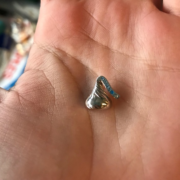 HERSHEY’S KISS NECKLACE CHARM - Picture 3 of 8
